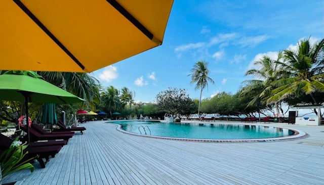 piscinas de poliester en Sevilla para tu hogar